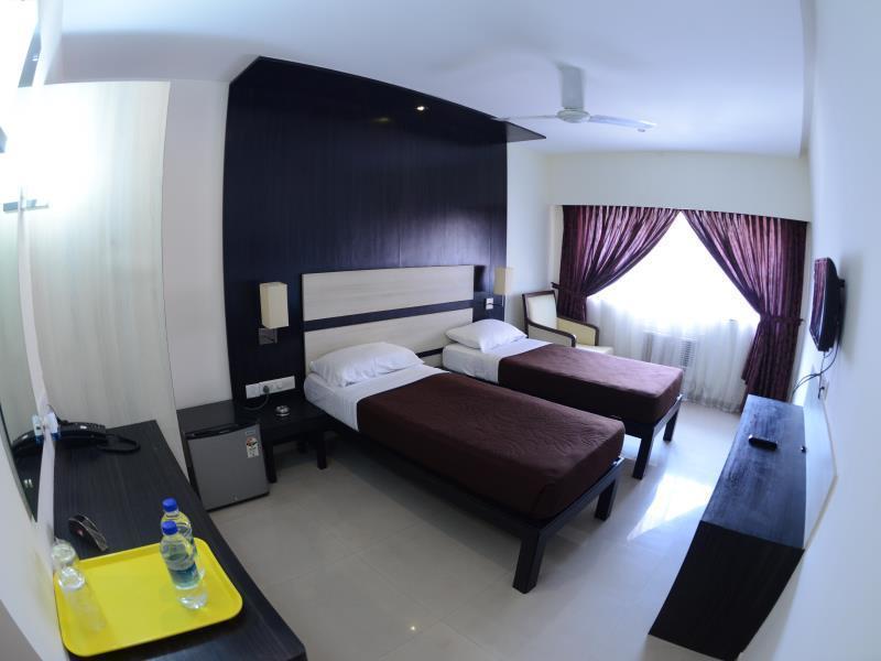 Hotel Ayush International Mangalor Kültér fotó